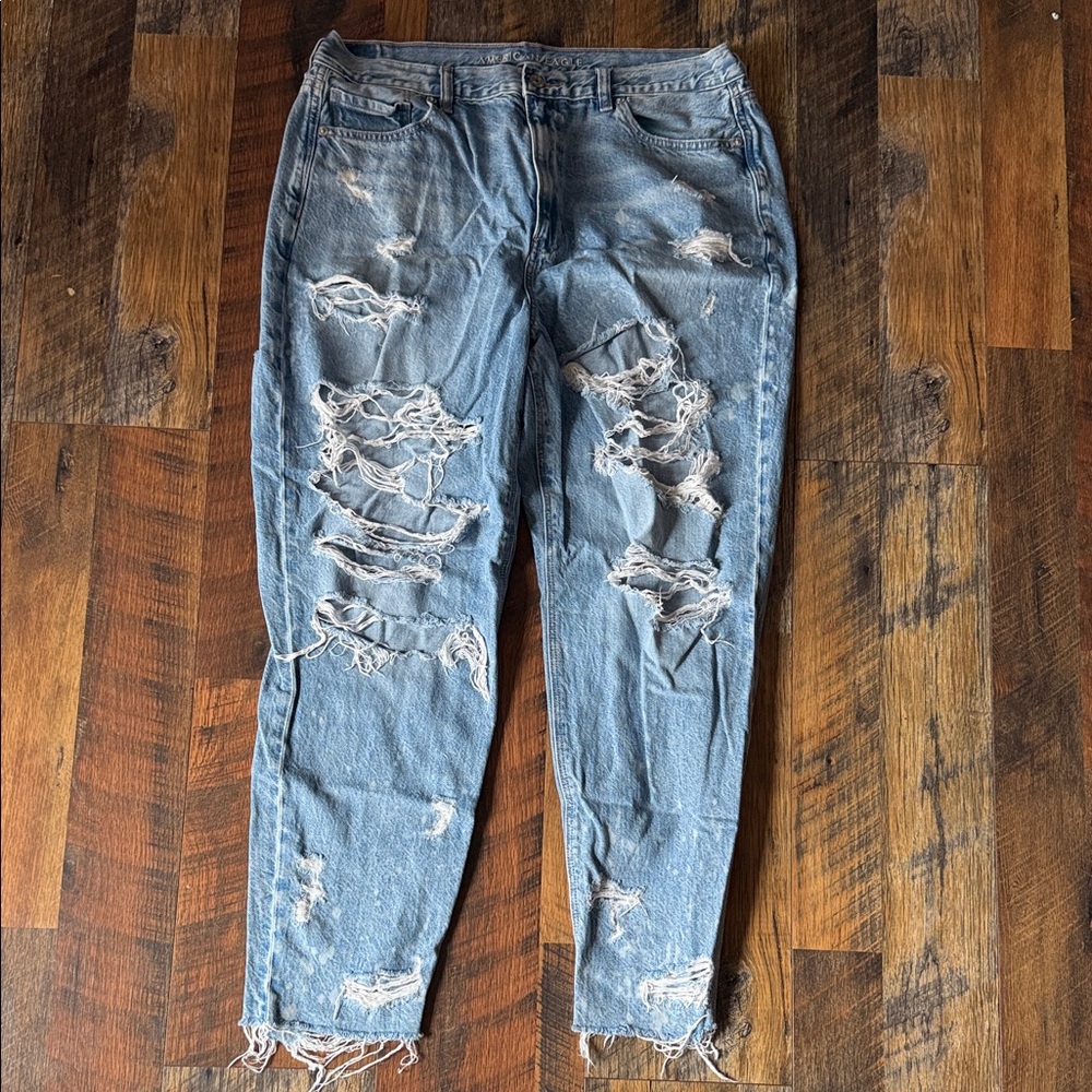American Eagle Outfitters High Rise Distressed Jeans - Blue